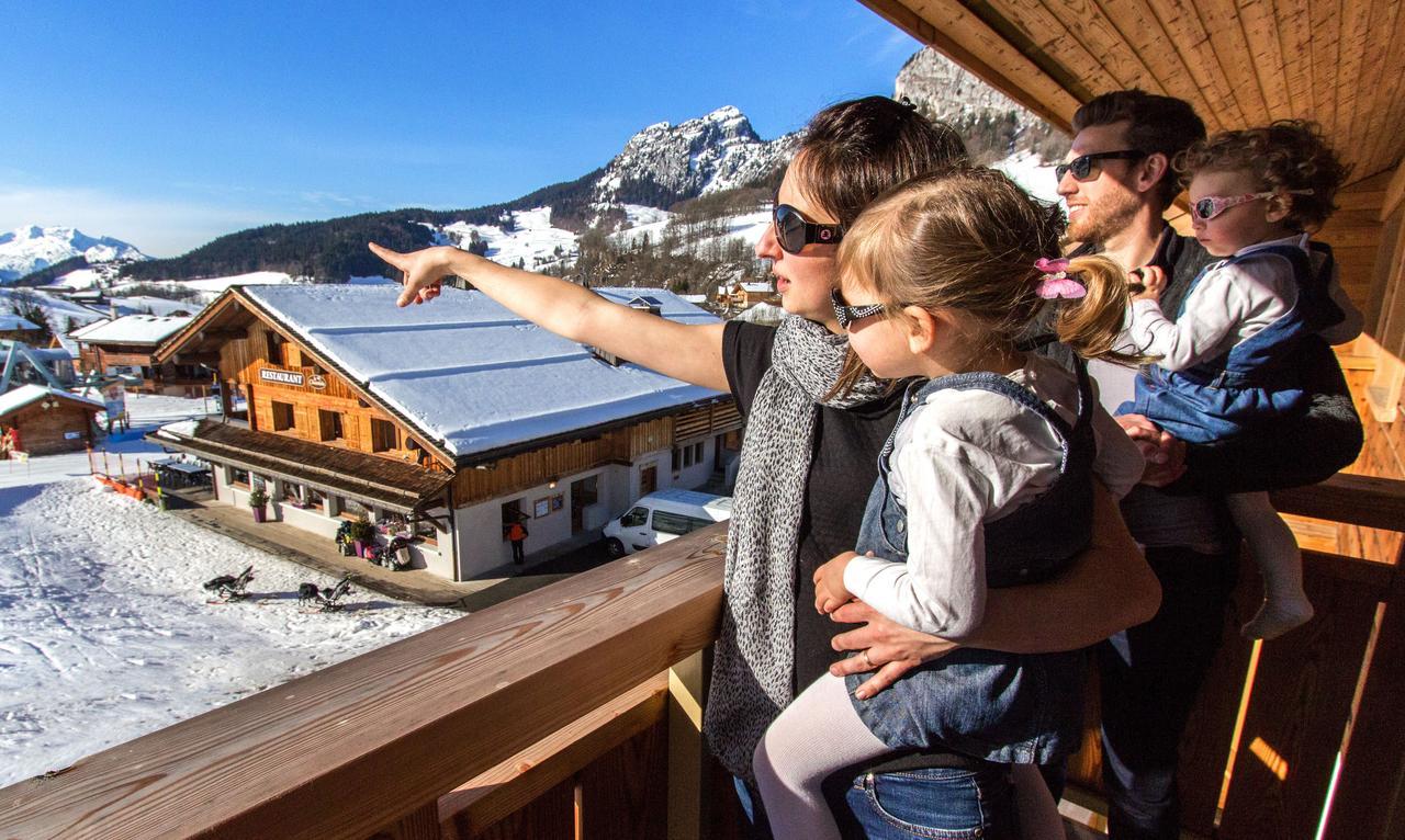 Hotel Les Flocons Le Grand-Bornand Esterno foto