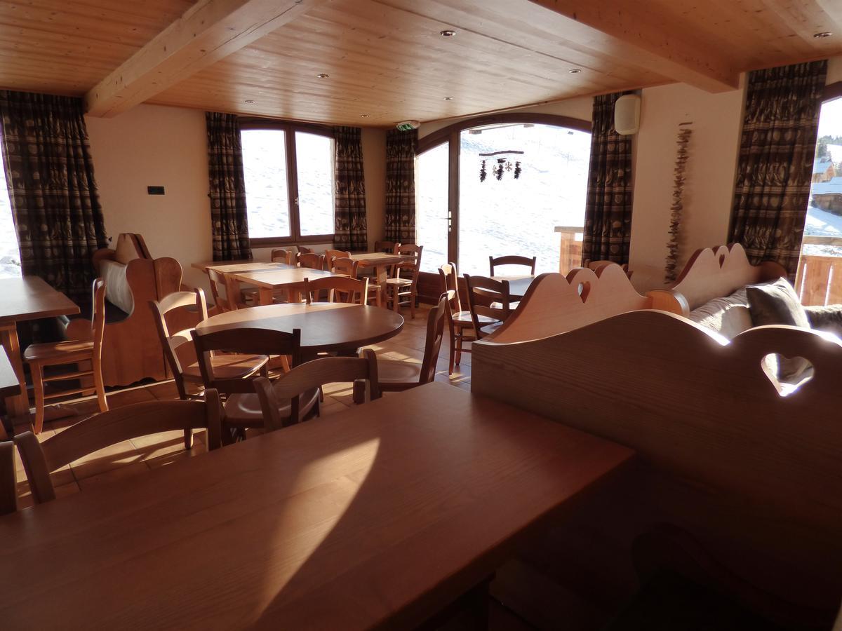 Hotel Les Flocons Le Grand-Bornand Esterno foto