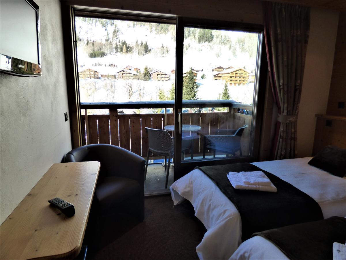 Hotel Les Flocons Le Grand-Bornand Esterno foto